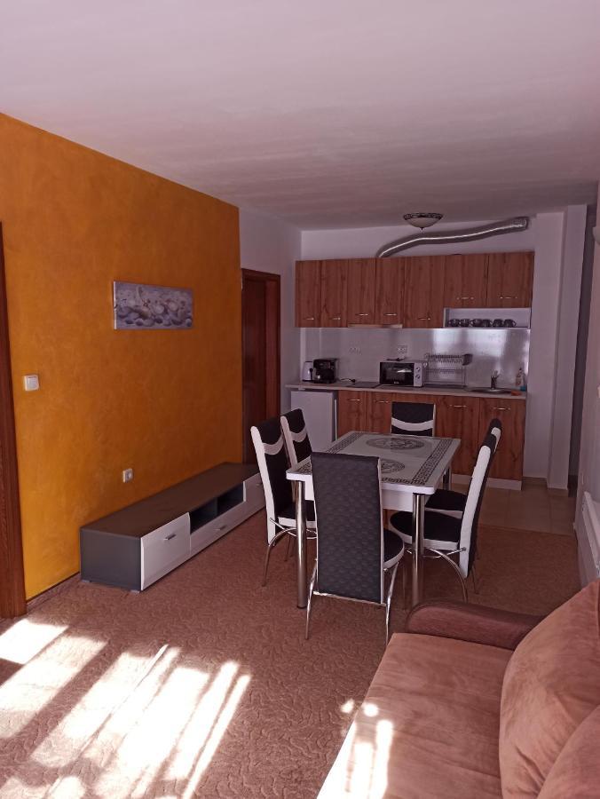 Private Apartments Nevena Pamporovo Ngoại thất bức ảnh